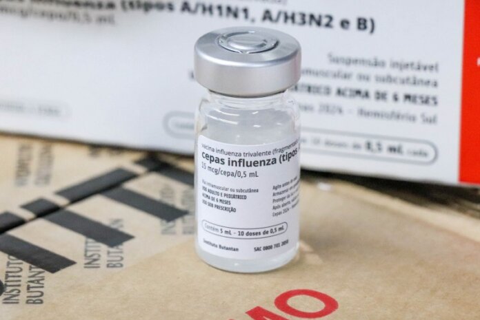 RS recebe 480 mil doses de vacinas contra a gripe para dar início à estratégia de imunização