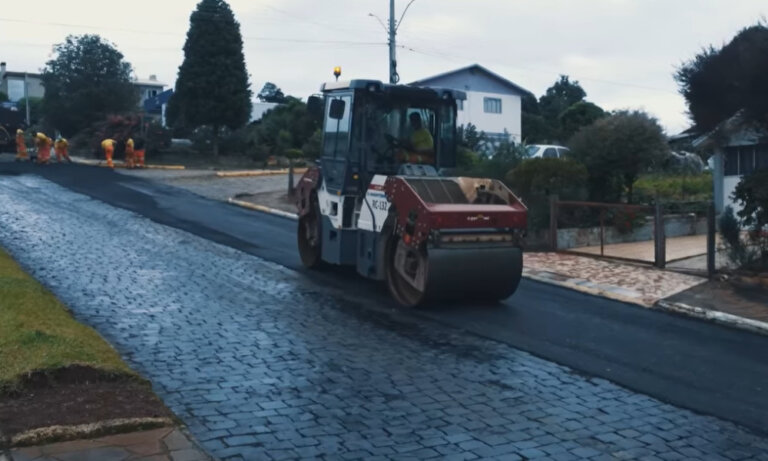 Inicia grande obra de pavimentação asfáltica em Muliterno