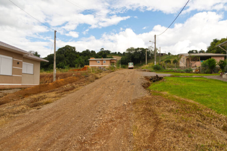 Em Vanini, trecho da rua Avelino Lusa receberá calçamento