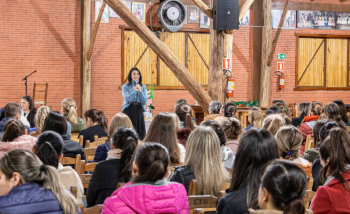 Realizado o terceiro encontro do ano do Programa Educação Eficiente, em Casca