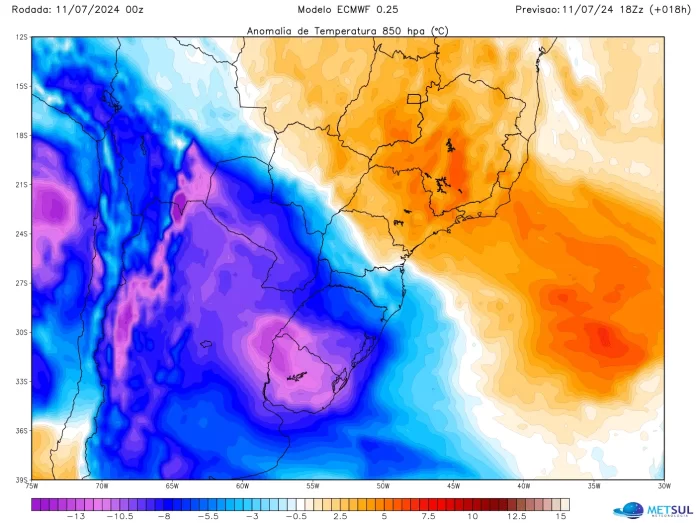 Frio intenso traz chuva congelada pelo segundo dia