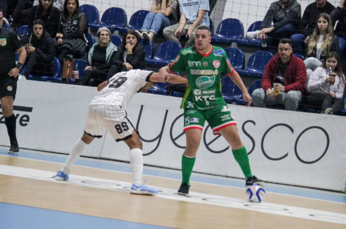 Sercca em quadra amanhã pelo Gauchão de Futsal Série A