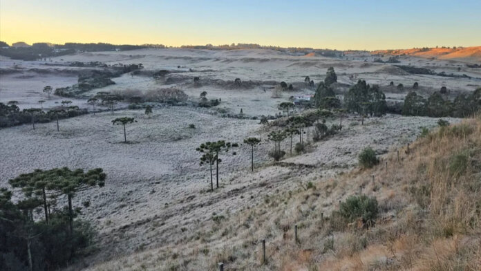 Mais um amanhecer de temperatura abaixo de zero na saideira do frio