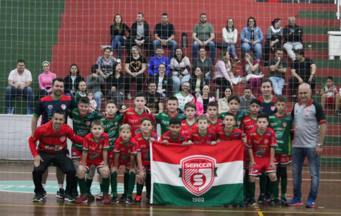 Sub-11 do Sercca vence no Gauchão de Futsal