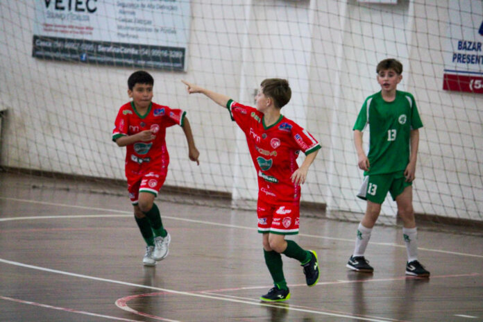 Categorias de Base do Sercca disputam fase eliminatória do Gauchão de Futsal