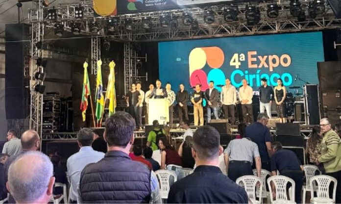 Iniciou oficialmente a 4ª Expo Ciríaco