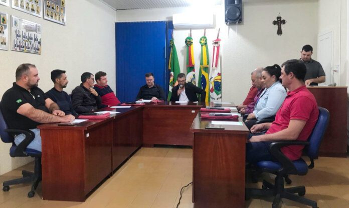 Resumo da Sessão Ordinária nº 09/2025 da Câmara de Vereadores de Ciríaco