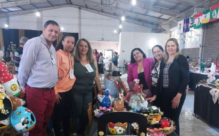 Legislativo de Santo Antônio do Palma presente na Feira Intermunicipal do Artesanato e Ciranda Cultural