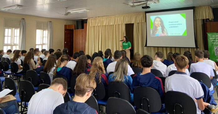 Sicredi Aliança RS/SC/ES mobiliza mais de 4 mil pessoas na Semana Nacional de Educação Financeira
