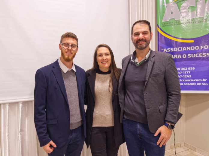 ACIC e Sicredi promoveram palestra sobre cenário econômico e perspectivas futuras