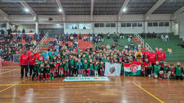 Sercca goleia em casa e conquista primeira vitória no Gauchão de Futsal Série A
