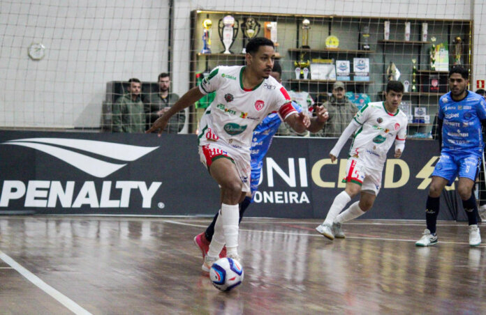 Sercca goleia e vence clássico no Gauchão de Futsal Série A