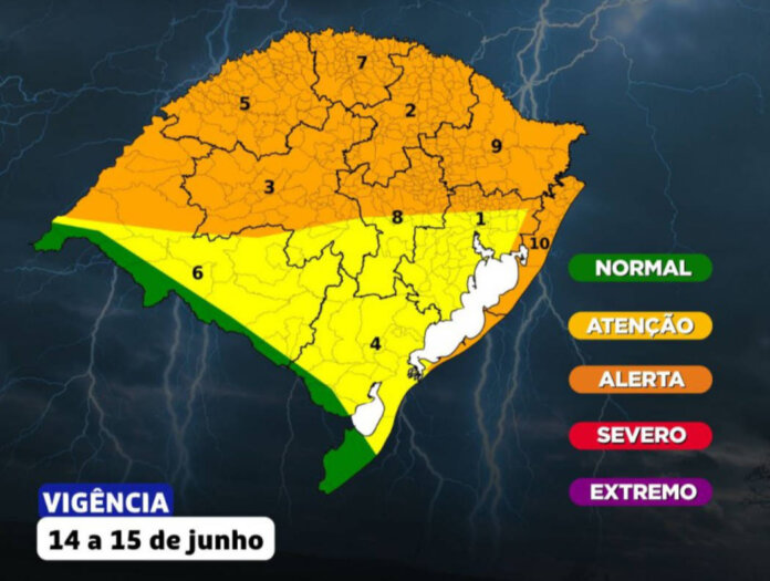 Defesa Civil emite alerta para temporais neste sábado no RS