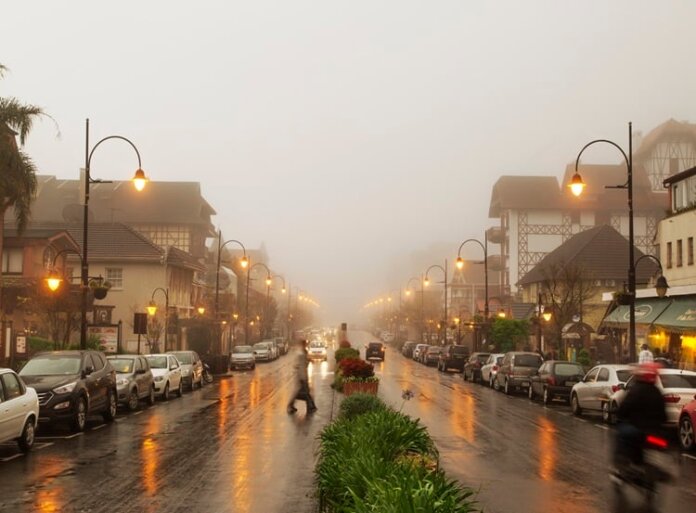 Frente fria traz chuva e muito frio para o Sul do Brasil nos próximos dias