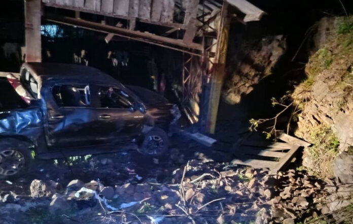 Seis pessoas ficam feridas após capotamento em Casca