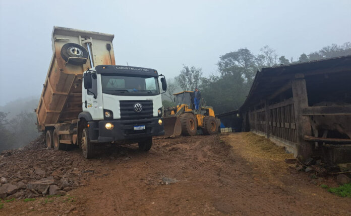 Secretaria de Agricultura de Casca incentiva a bovinocultura de leite