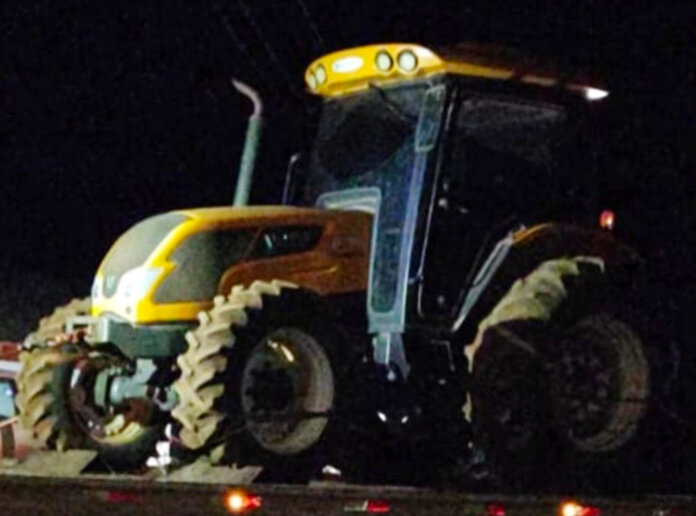 Trator furtado em David Canabarro é recuperado em operação policial em Gentil