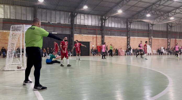 Iniciou o Campeonato Municipal de Futsal de Santo Antônio do Palma
