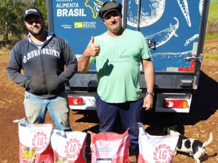 Entregues sementes de milho a agricultores familiares de Muliterno por meio do programa Milho 100%