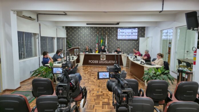 Resumo da Sessão Ordinária nº 34/2025 da Câmara de Vereadores de Casca