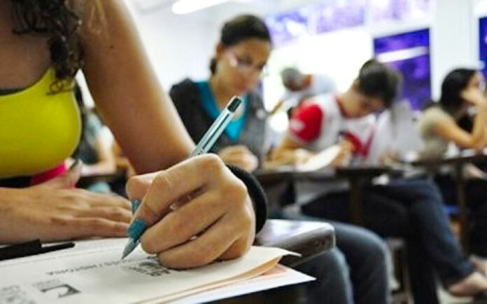 Estudantes já podem indicar itinerários de preferência para Ensino Médio em 2026