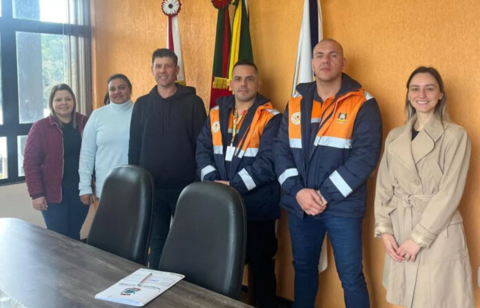 Defesa Civil Estadual orienta Muliterno em atualização do Plano de Contingência