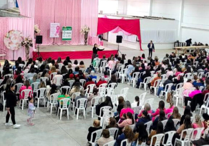 Ciríaco realiza evento do Outubro Rosa com palestra e apresentações culturais