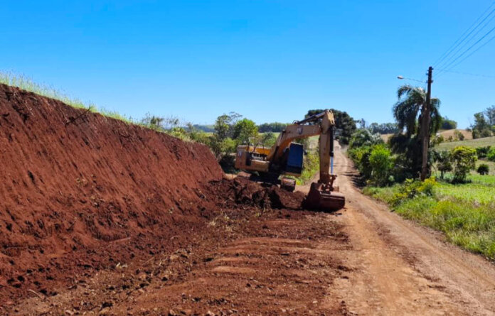 Prefeitura de Casca mobiliza 14 equipes e 29 máquinas em obras de infraestrutura urbana e rural