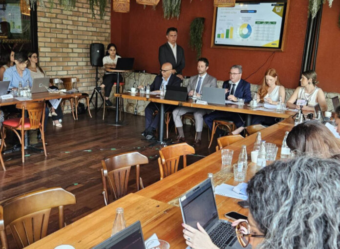 Brasil fecha ano com crescimento em produção, consumo e exportações de carne de frango, carne suína e ovos, aponta a ABPA