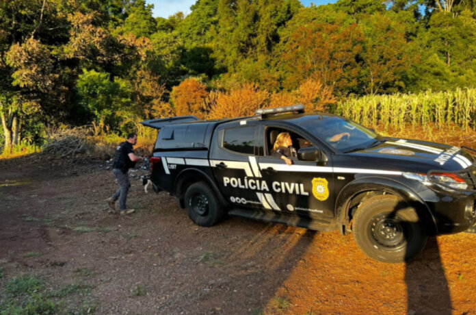 Homem é preso por suspeita de incendiar a própria casa e praticar violência doméstica em Casca