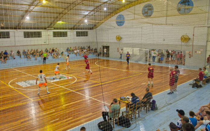 Conhecidos os campeões do Campeonato Municipal de Futsal Sorteado de Vanini