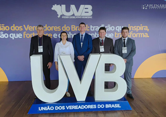Vereadores de Casca participam de congresso nacional em Brasília