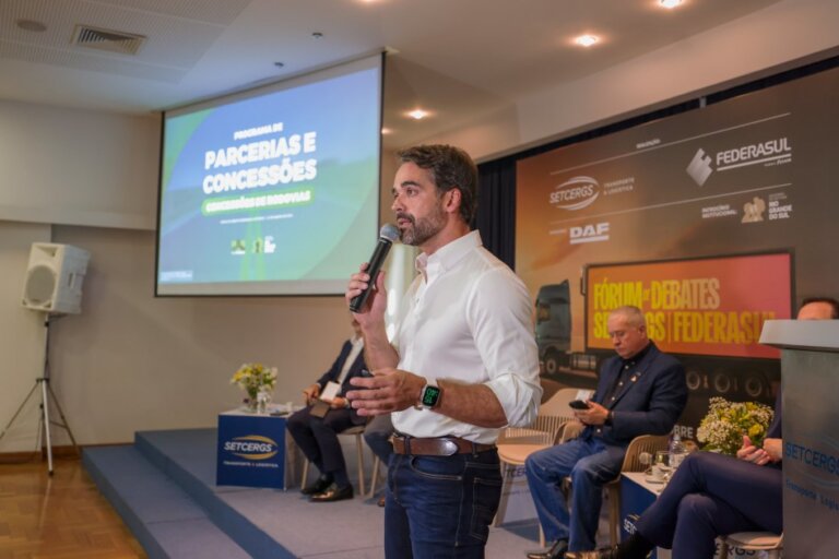 Governador Eduardo Leite apresenta programa de concessões de rodovias em fórum no Setcergs