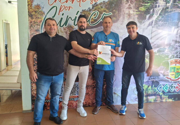 Parceria com o Estado garante recursos para revitalização do módulo esportivo de Ciríaco