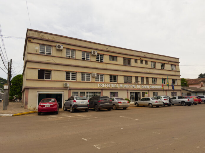 Alvarás e ISS Fixo de 2026 estão disponíveis para pagamento em David Canabarro