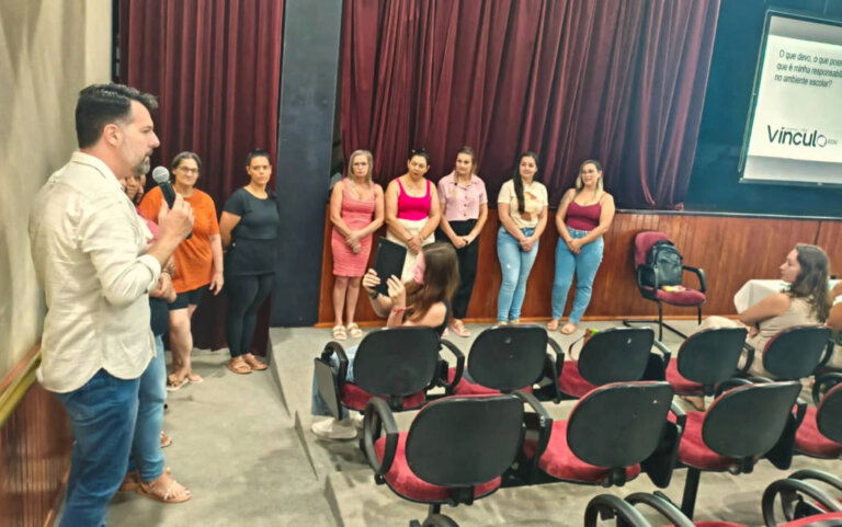 Rede Municipal de Ensino de David Canabarro retorna às atividades com formação para educadores