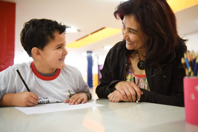 Executivo encaminha à Assembleia Legislativa projeto para reajuste do piso do magistério