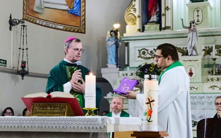 Paróquia São Domingos acolhe seu novo pároco