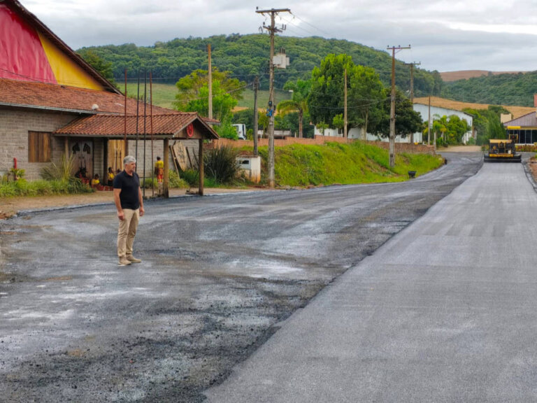 Obras de infraestrutura em andamento em David Canabarro
