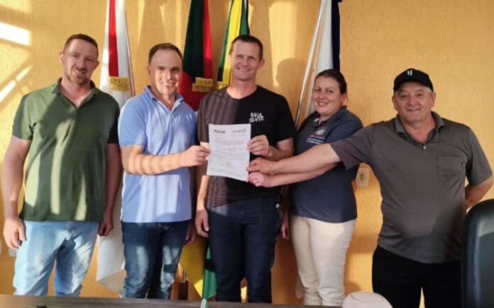 Prefeitura de Muliterno confirma emenda de R$ 150 mil para aquisição de trator agrícola