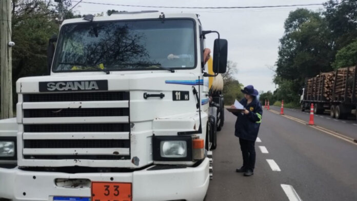 Tráfego de caminhões tem alterações na Semana Santa
