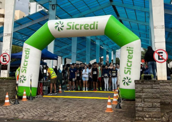 Corrida Ativa reuniu cerca de 300 participantes em Casca