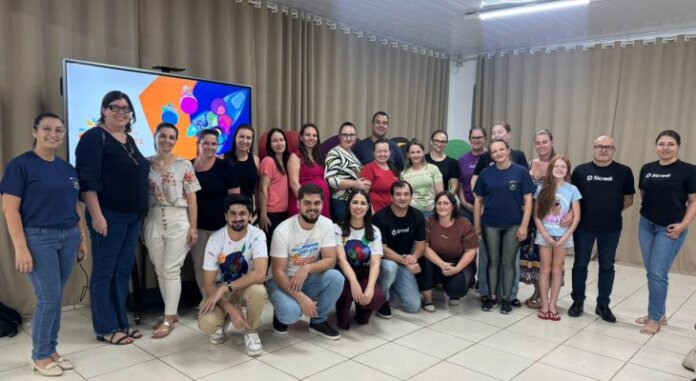 Sicredi Aliança RS/SC/ES promove abertura do Programa Cooperativas Escolares em Camargo