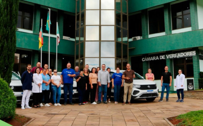 Saúde de Santo Antônio do Palma amplia frota com três novos veículos