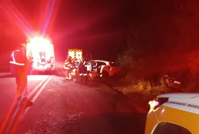 Duas pessoas morrem em colisão frontal na ERS-324, entre Casca e Paraí