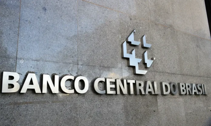 Copom reduz taxa Selic para 14,25% ao ano