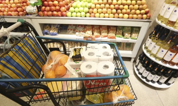 Inflação de maio fica em 0,58%, influenciada por preço dos alimentos