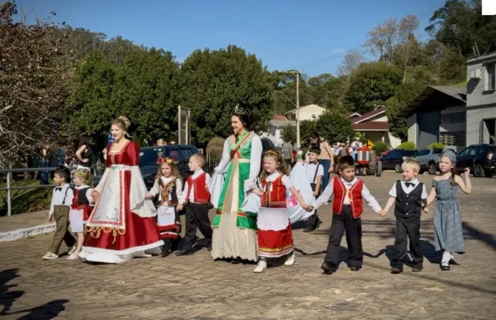 4ª Festa na Colônia valoriza cultura, gastronomia, artesanato e fé em Casca
