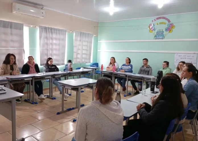 Apresentado diagnóstico do novo Plano Municipal de Educação em Santo Antônio do Palma
