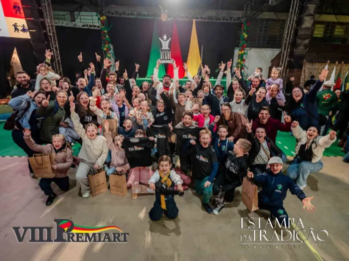 Invernada Pré-Mirim do CTG Laço da Amizade é campeã das Danças Tradicionais na 8ª edição do Premiart